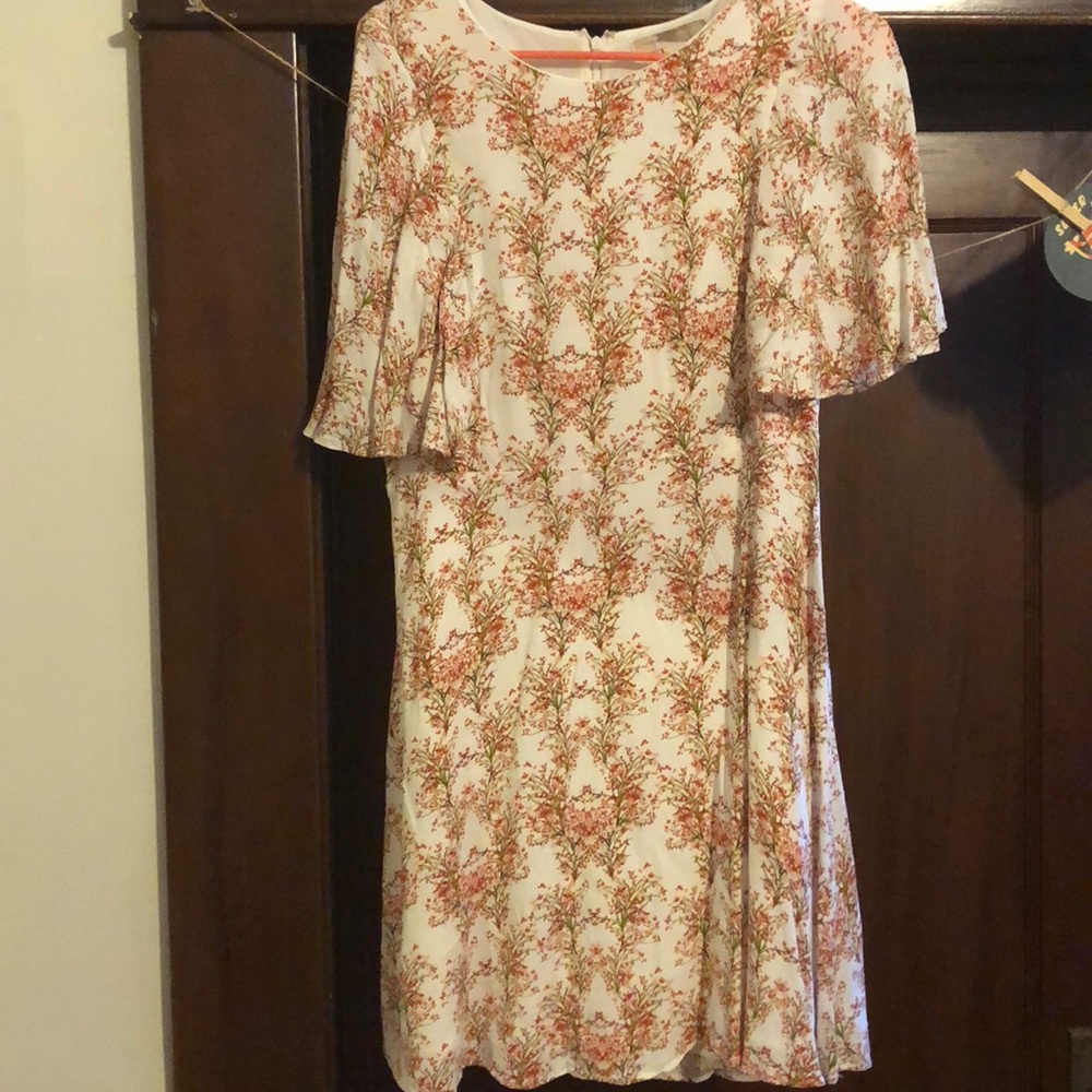 Fun and Flirty Forever 21 Floral Dress!